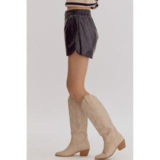 ENTRO -  Metallic Texture, High Waisted Shorts w Pockets 1952 - Black
