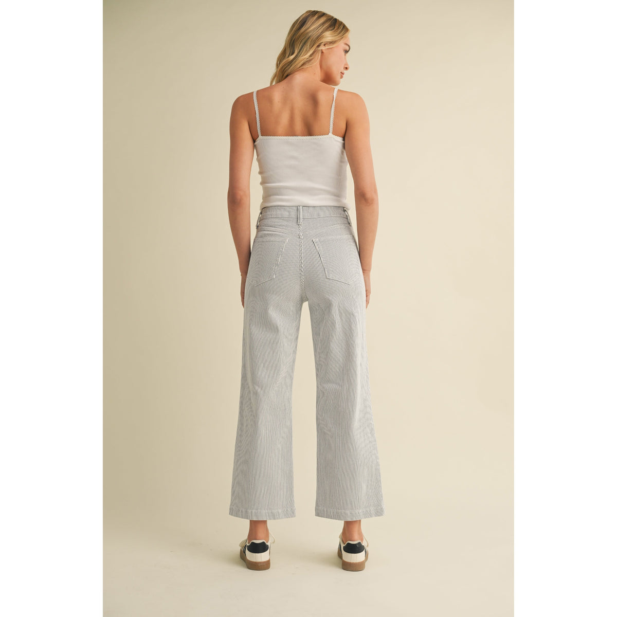 Just Black - High Rise, Wide Leg, Patch Pocket Jeans 433 - Blue Stripe