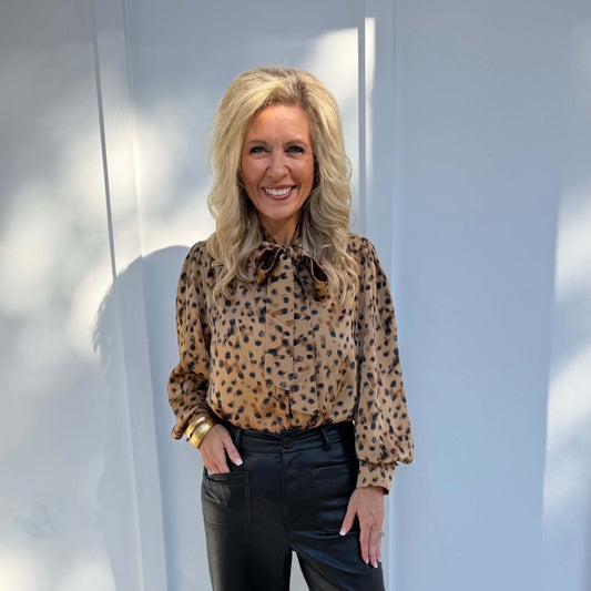 Pinch -  Leopard Print. Tie Neck, Button Down Top 6116 - Leopard