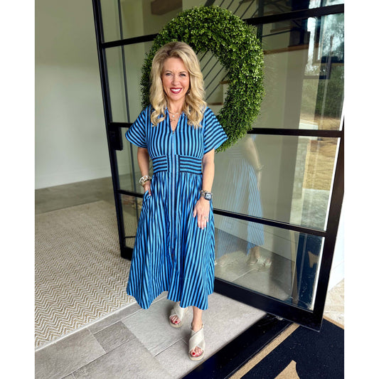 Entro - Striped, Short Sleeve, Midi Dress w Smocked Waist Detail 0282 - Navy