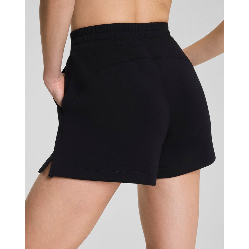 SPANX AirEssentials® 5” Shorts 2800 – Very Black