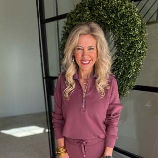 SPANX - AirEssentials® Half Zip  – Rum Raisin