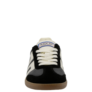 Back 70 - Cloud NC Sneaker - Black / Milk