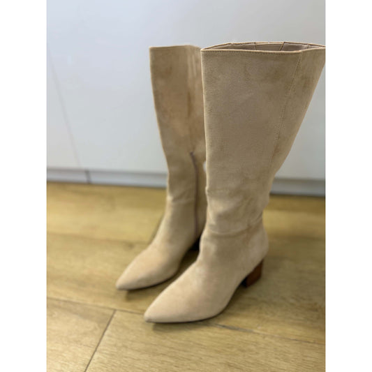 Matisse - Fern, Suede Boot w Heel - Natural..