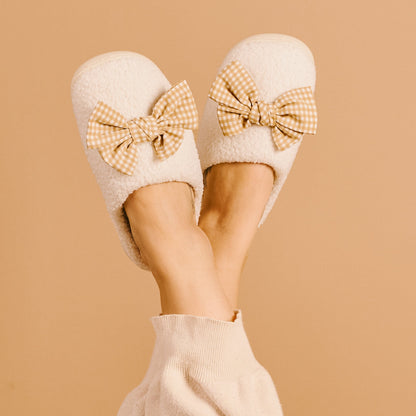 DE - Betty Bow Maple Gingham Fuzzy Slippers