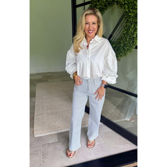 Easel 3/4 Sleeve Balloon Sleeve Poplin Button Down Top – White