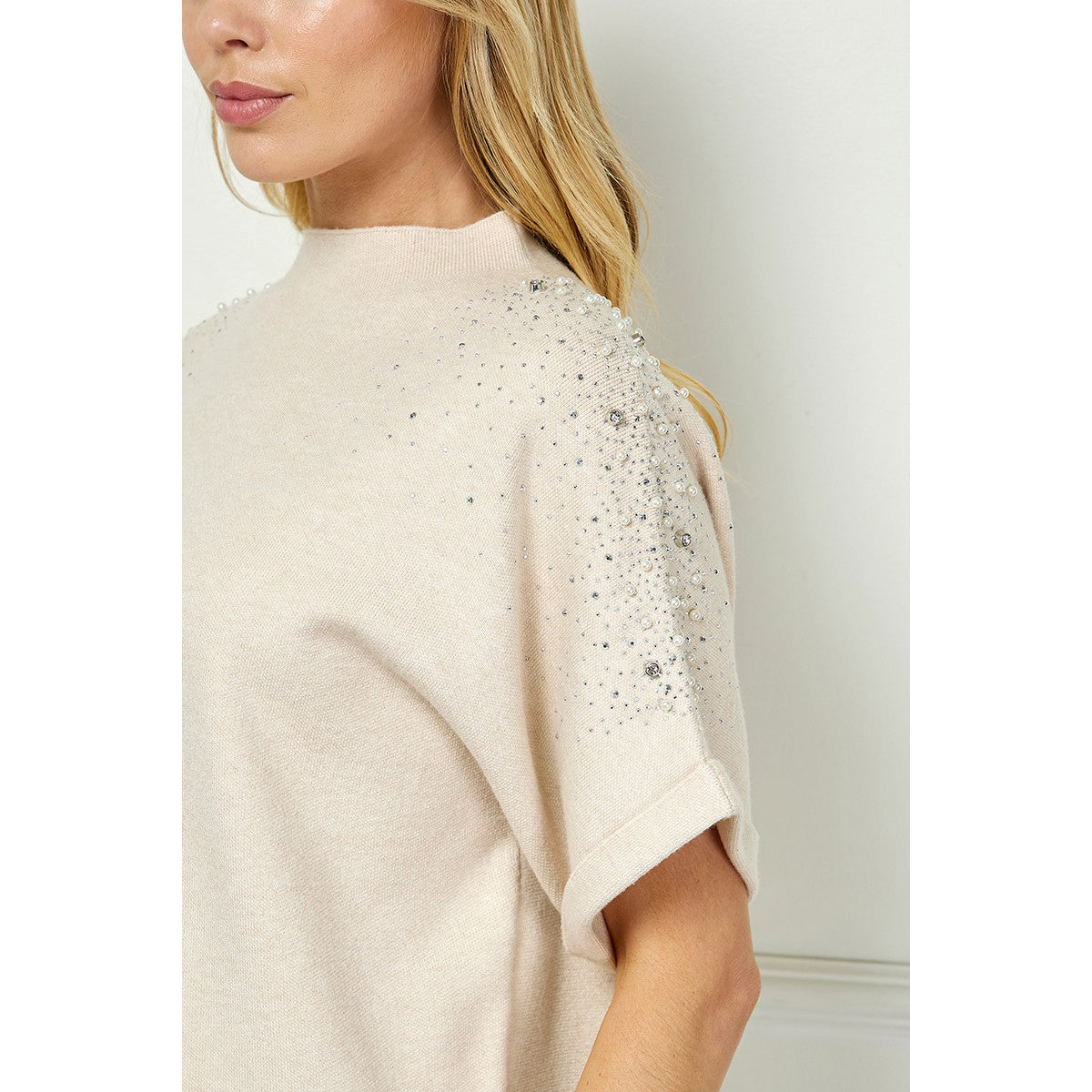 SAB - Embellished Short-sleeve Top 6048 - Cream