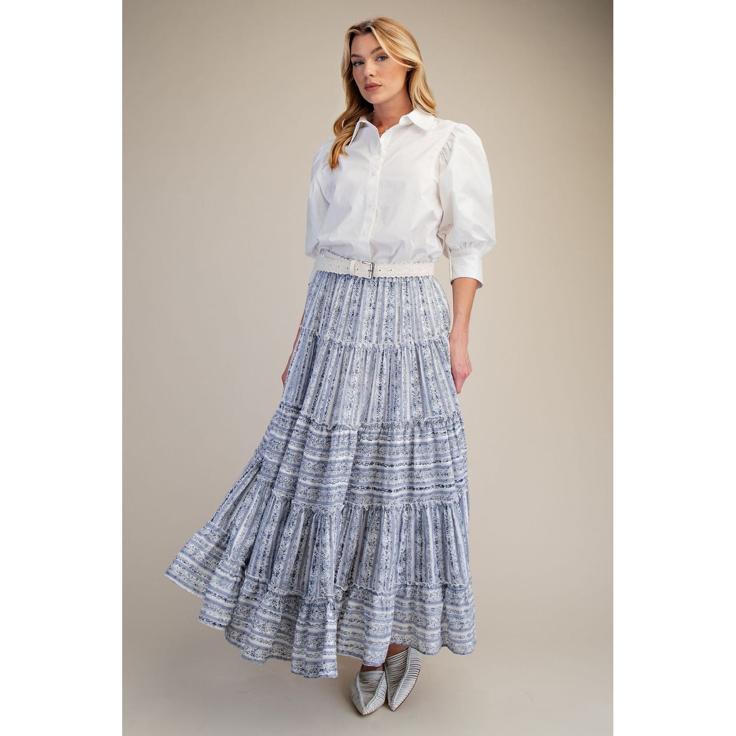 Easel - Short Sleeve, Puff Sleeve Button Down Top 9047 - White