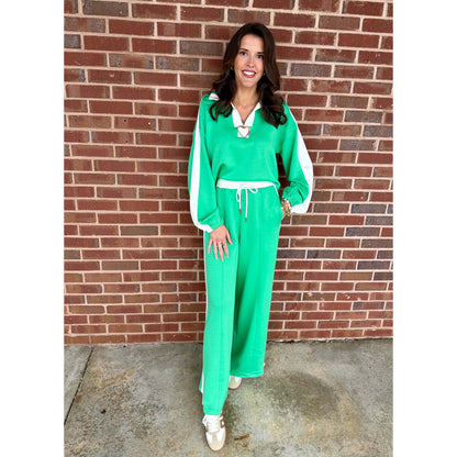 SALE- ENTRO -  Contrast accent, Top & Pants Set 8985 / 8984 - Kelly Green