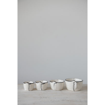 CC - Stoneware Measuring Cups, Set of 4