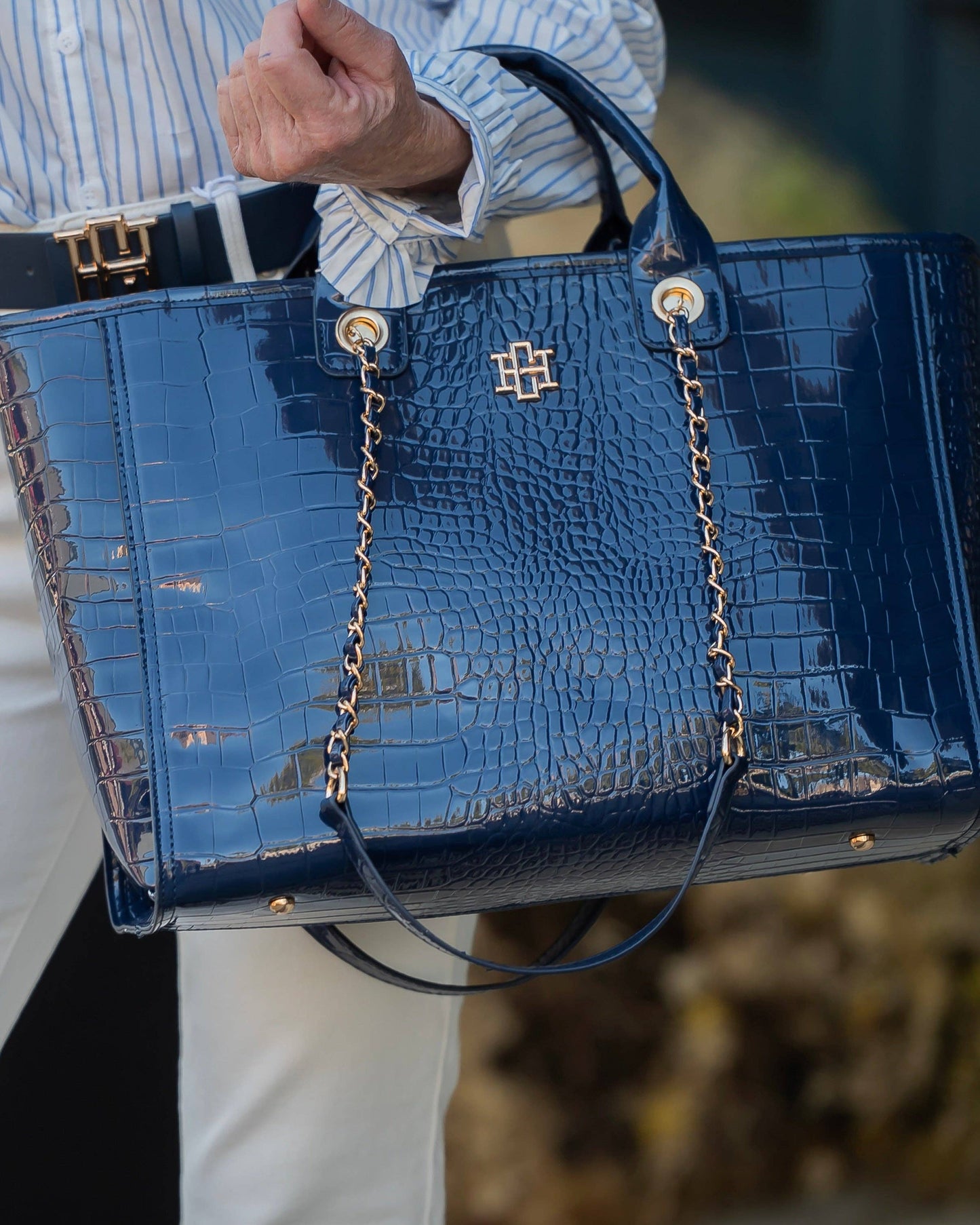 Caroline Hill - Missy Tote Navy Patent EC