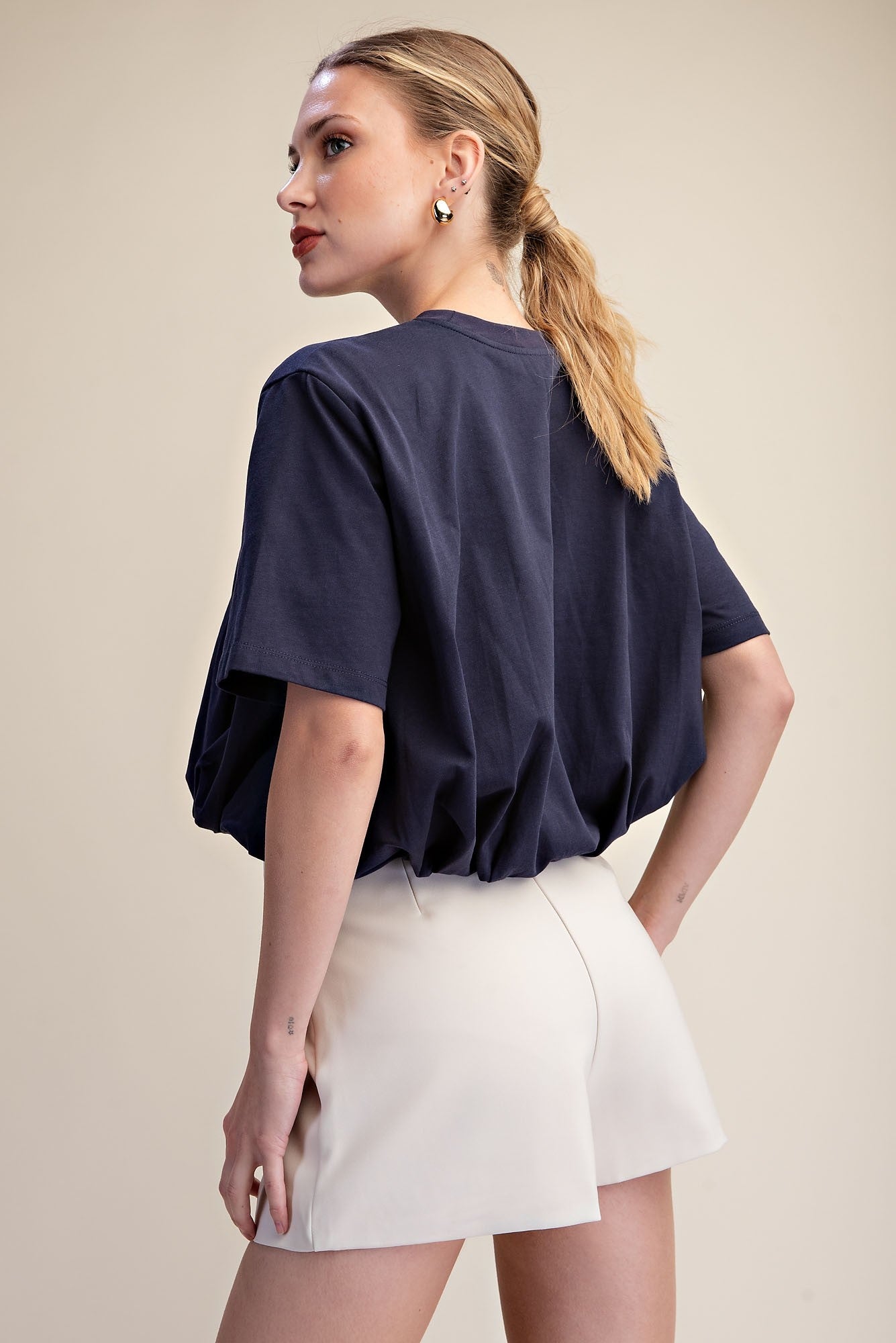 Cropped Bubble Hem T-Shirt Top – Navy
