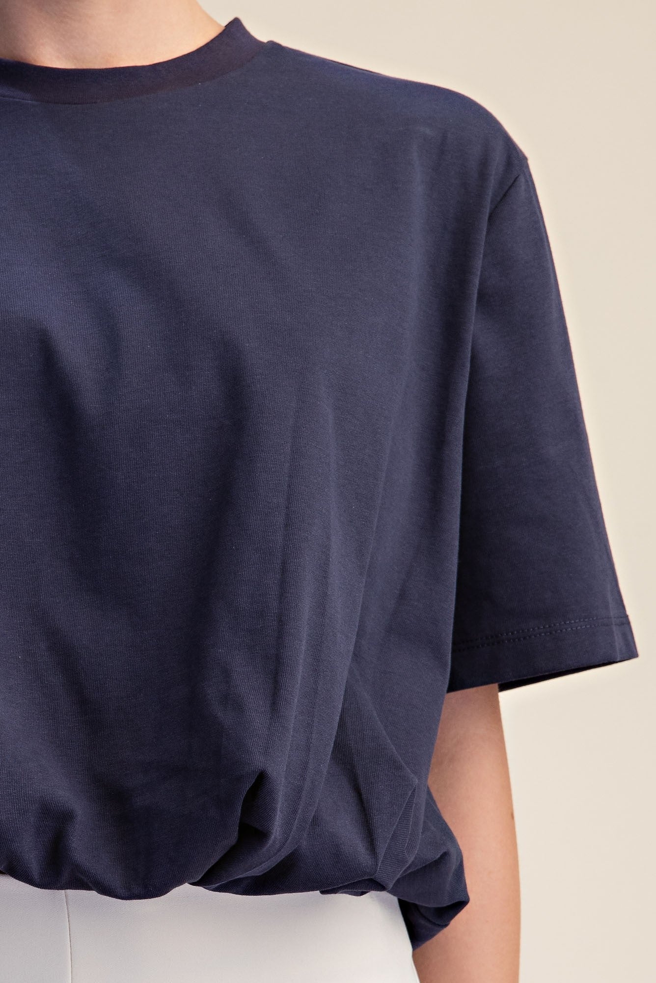 Cropped Bubble Hem T-Shirt Top – Navy