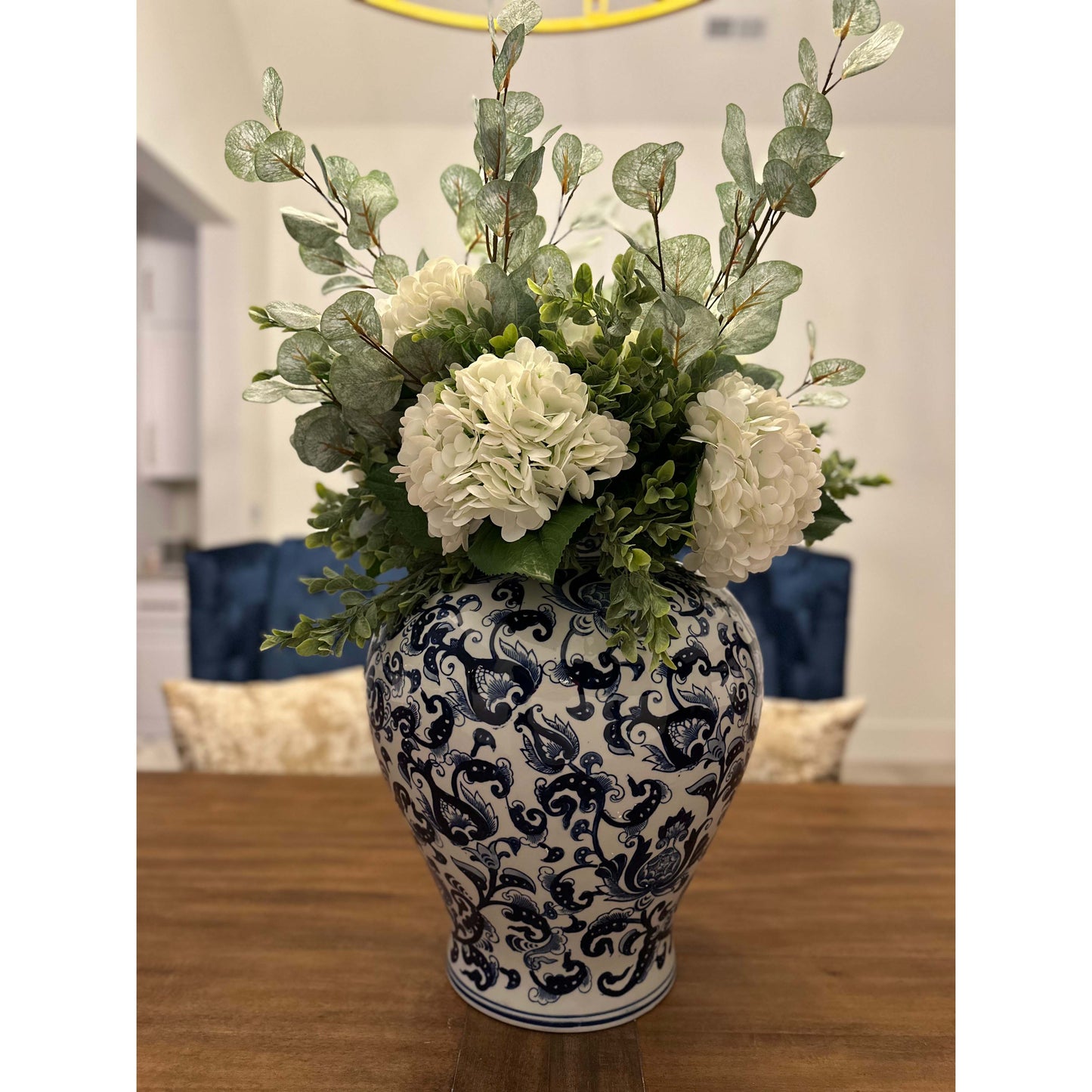 KK - 26 Inch Powdered Boxwood Stem