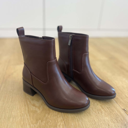 Soda - Beaver Boots - Brown -SALE