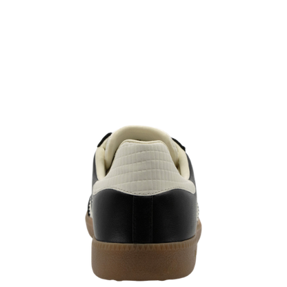 Back 70 - Cloud NC Sneaker - Black / Milk